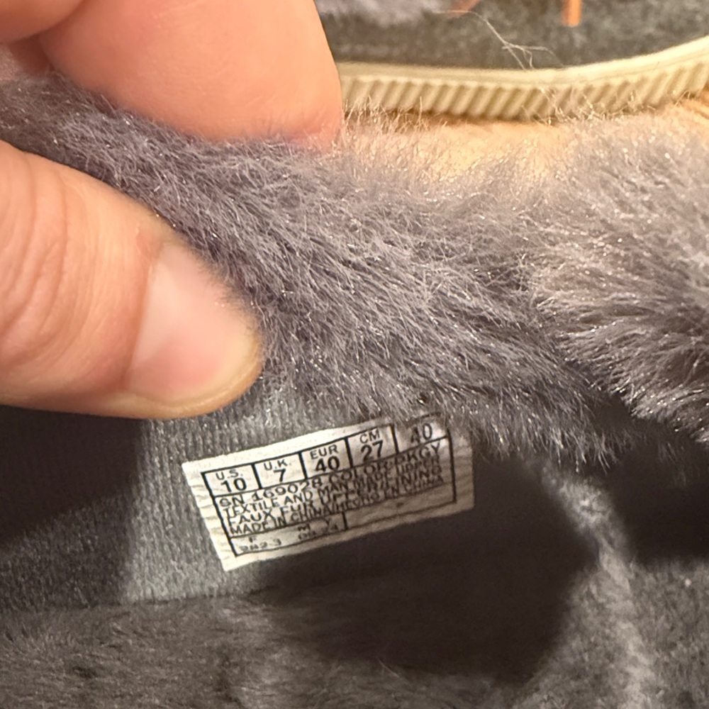 Skechers Cozy OJAI Slippers Moccasins Women’s 10 Gray Comfy Slip On Faux Fur - Picture 3 of 6